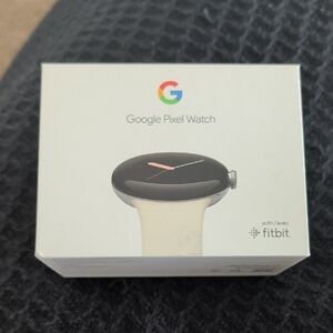 Google Pixel Watch-Polished Silver Case/Chalk Active Band-Excellent Condition